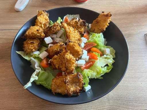 Cornflakes bundás csirke salival